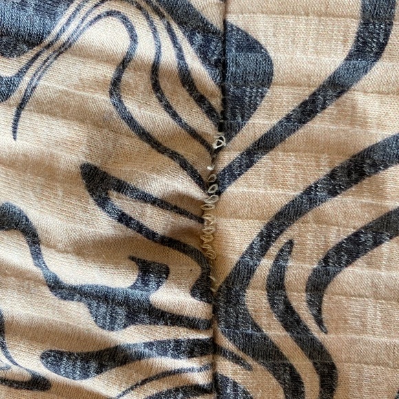 Beach Riot Hailey lounge pants. - Picture 5 of 5